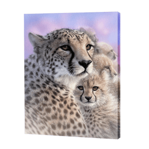 Cheetah Mother Love | Jigsaw Puzzle UK