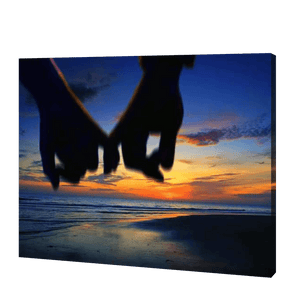 Lovers Holding Hands | Jigsaw Puzzle UK