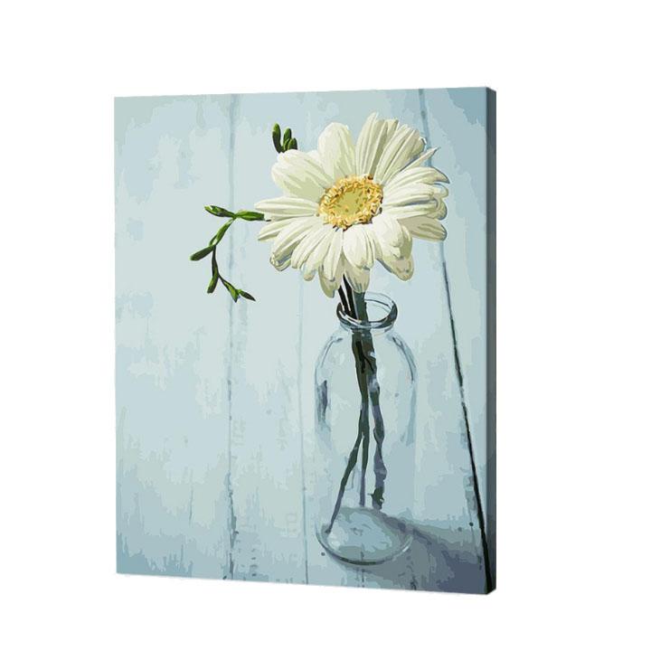 Solitary Flower | Jigsaw Puzzle UK